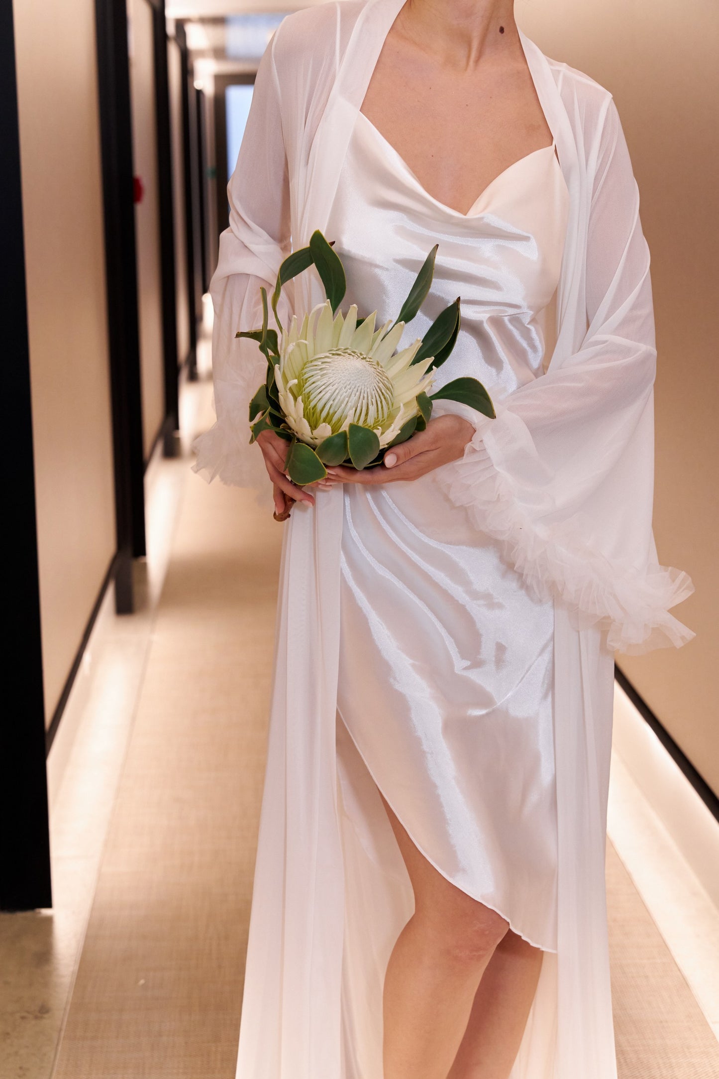 Bata de novia para boda de malla
