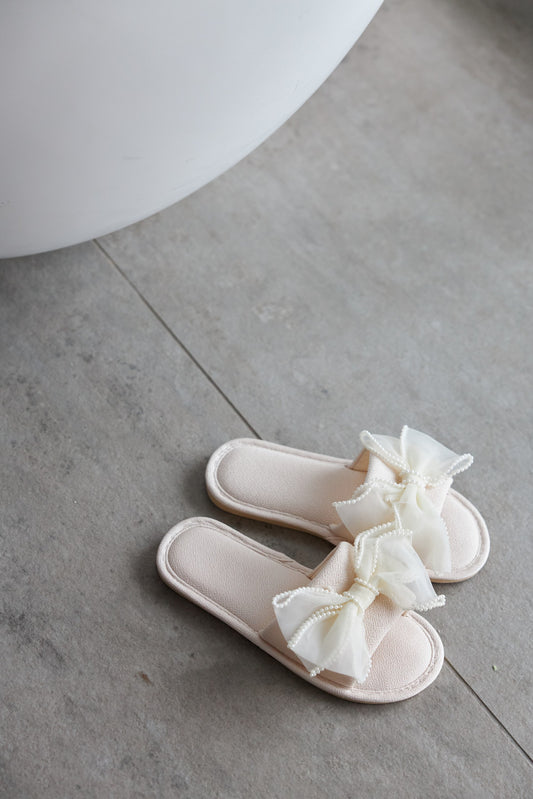 Zapatillas de casa para novia con lazo - beige