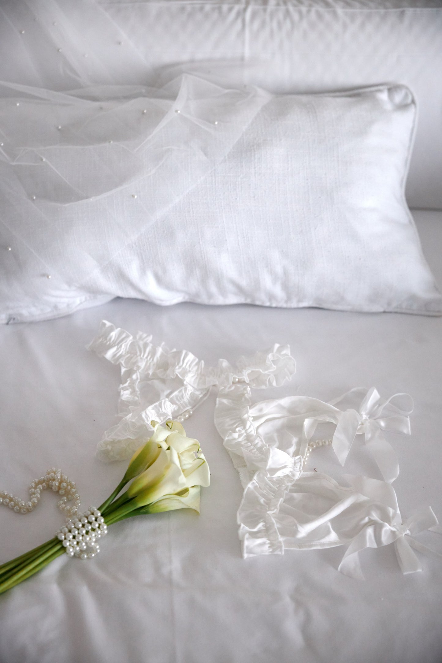 Conjunto de satén con perlas y ropa Interior para novia - blanco, Talla S